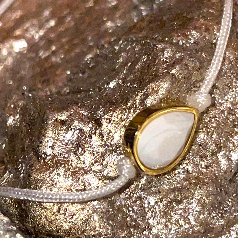 New GORJANA 18k gold plated “CALMING” bracelet - Picture 8 of 17